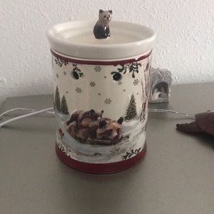 Wax melter
